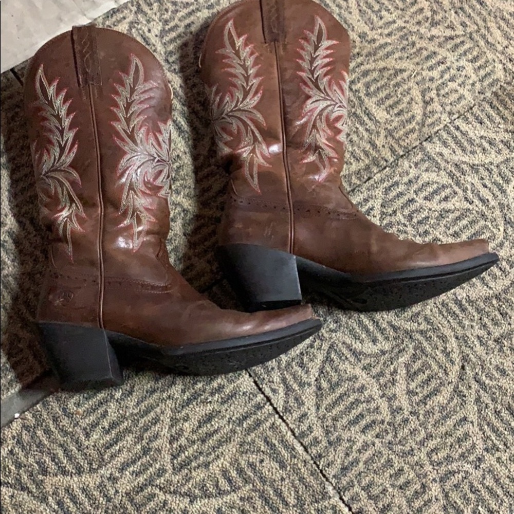 Ariat Square toe boots